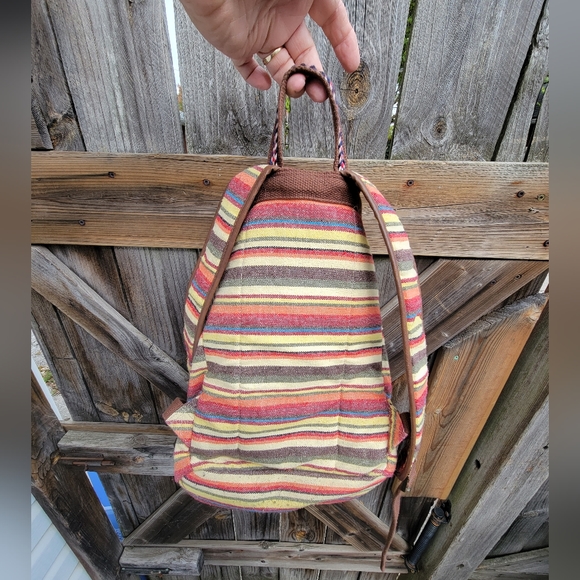 Mossimo lined backpack, several pouches and great Aztec stripe pattern. - Picture 2 of 10